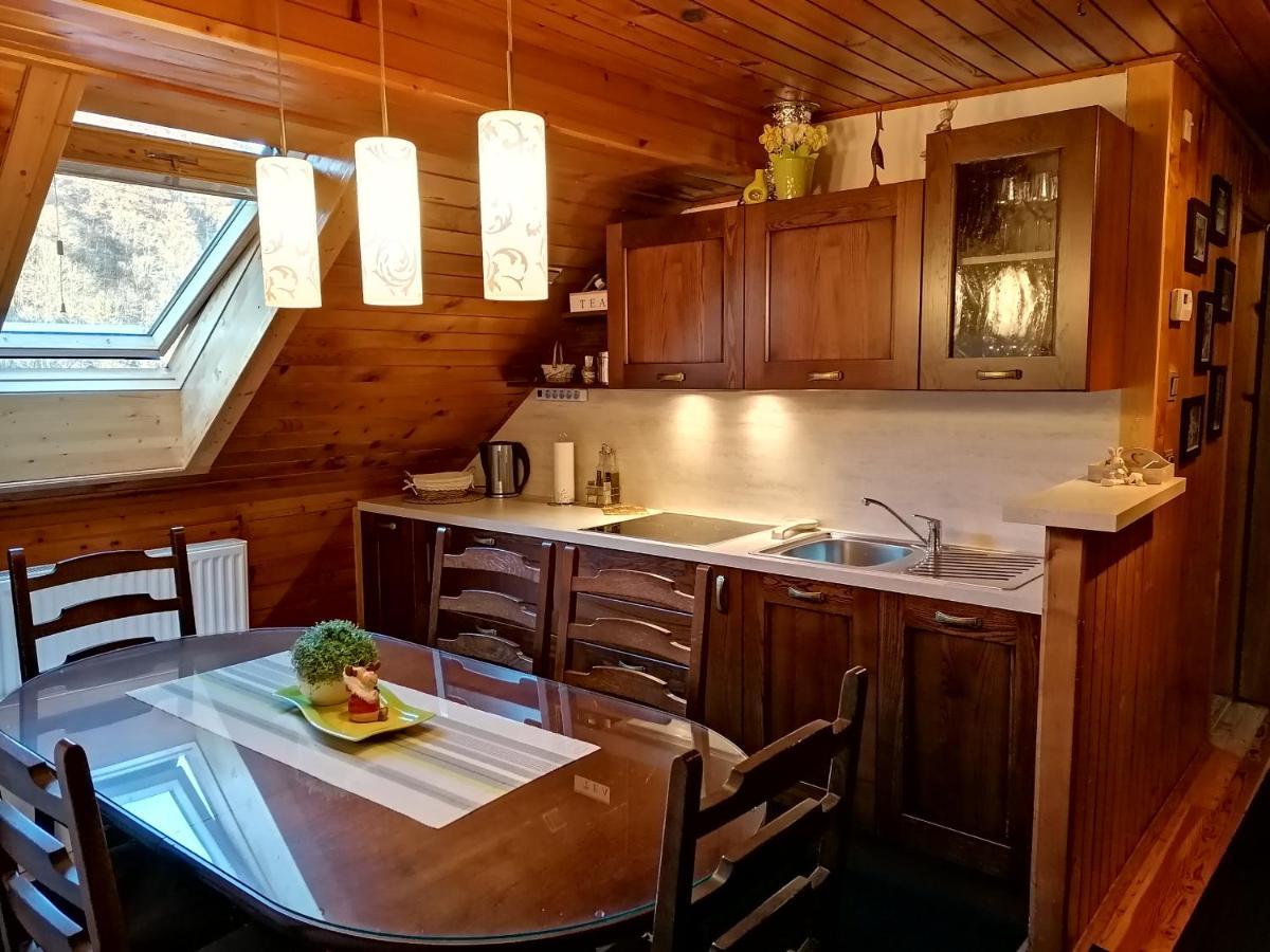 Apartment Sotocje Dolenja Trebusa ภายนอก รูปภาพ