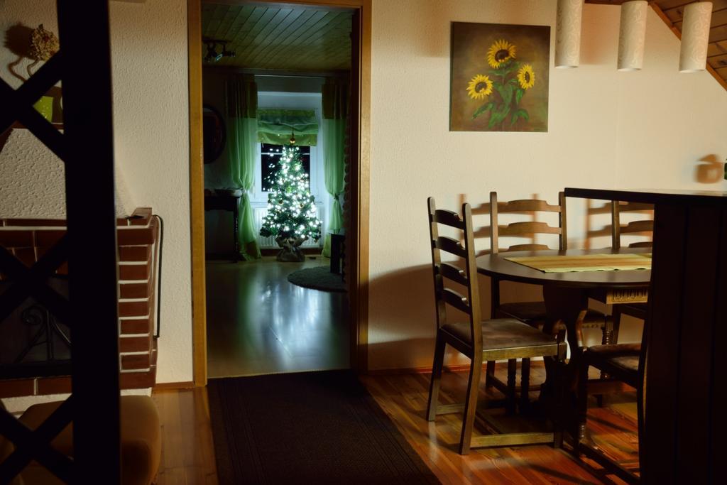 Apartment Sotocje Dolenja Trebusa ภายนอก รูปภาพ